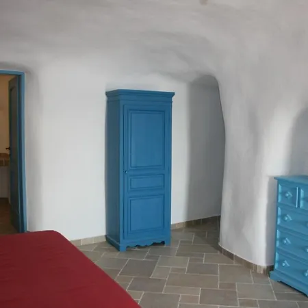 Maridea - Cave