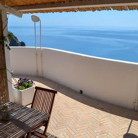 Maridea - Cave Apartment Ponza