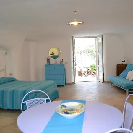 Maridea - Cave Apartment Ponza