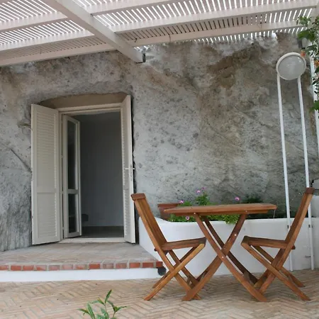 Maridea - Cave Apartment