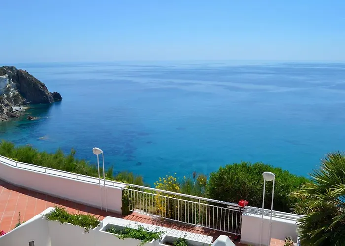 Maridea - Cave Ponza